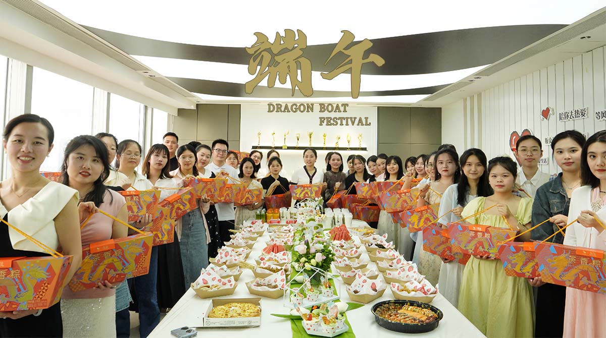 Mutluluk derecesi Dragon Boat Festivali
    
